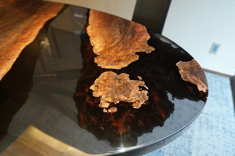 クラロウォールナット 楕円レジンテーブル