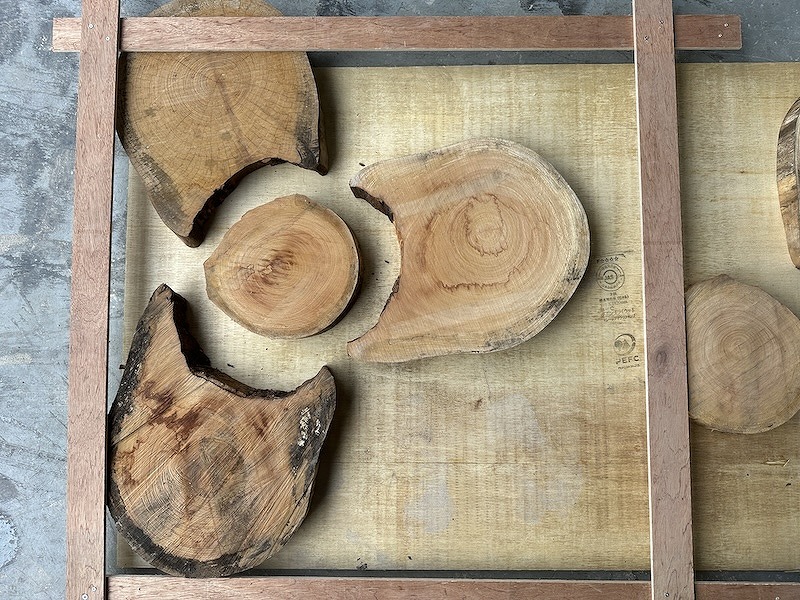 レジンテーブル　欅輪切