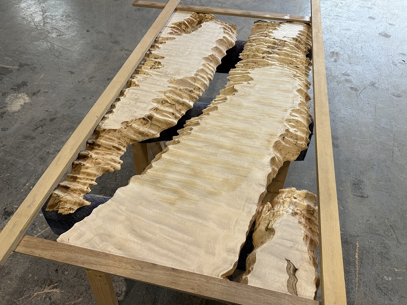 レジンテーブル向きの木材のデザイン