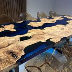 高級感のあるブルーのレジンテーブル