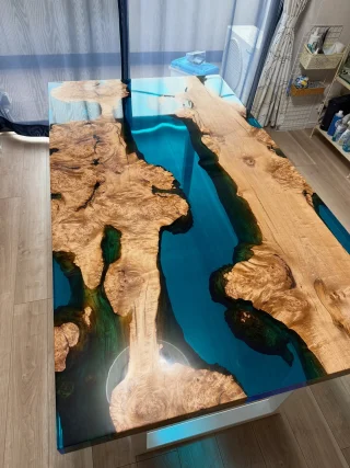 レジンテーブル専門店 RESIN-SPACE