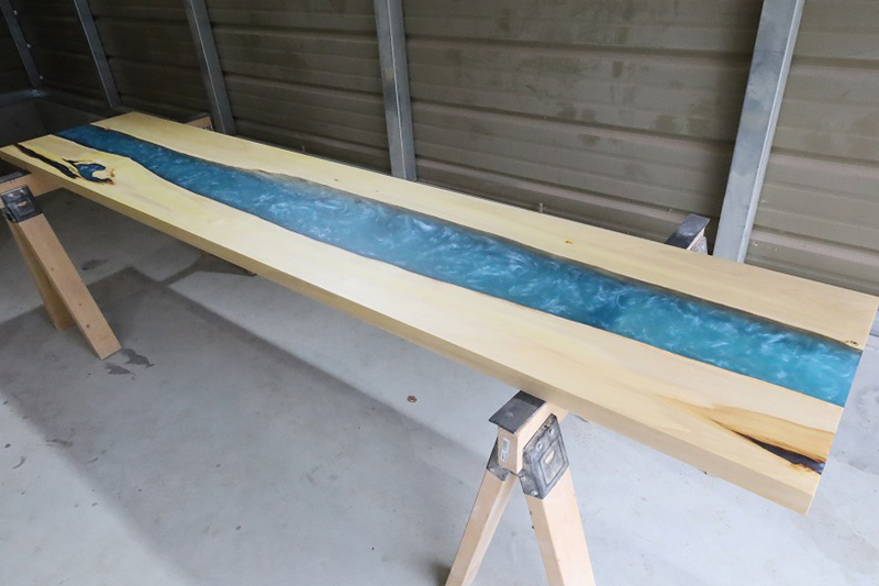 【東京都】銀杏×ブルーシャイン レジンカウンター レジンテーブル