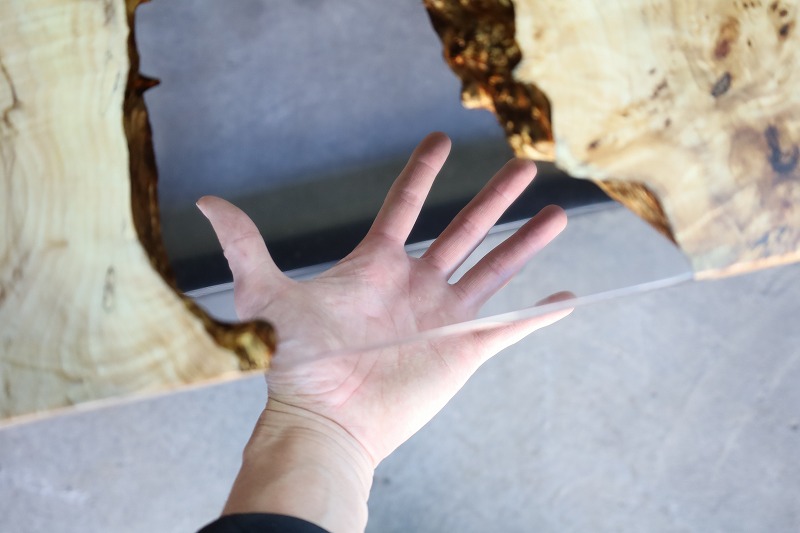 【神奈川県】ポプラ×クリア レジンテーブル