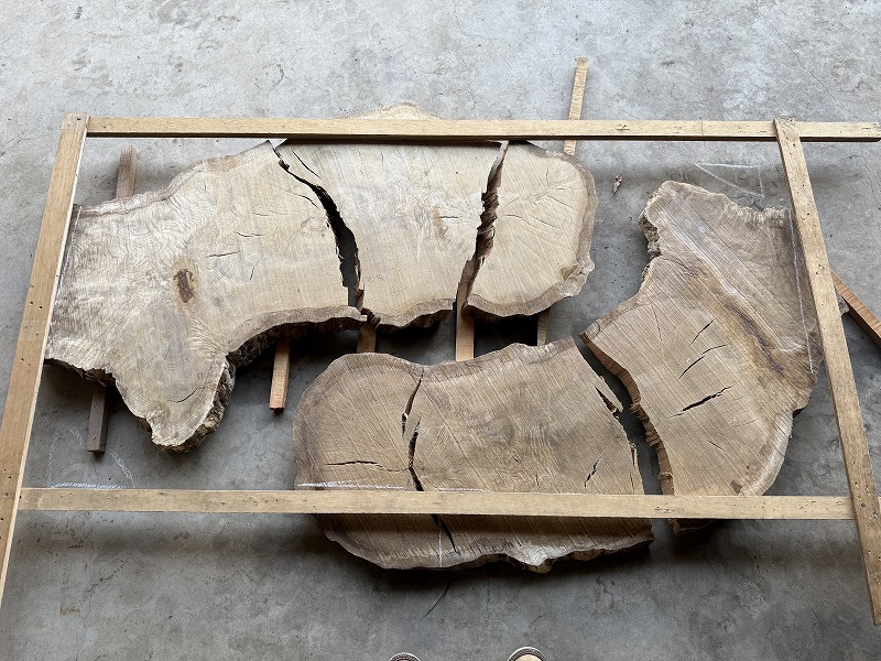 富士樹海ナラ　持ち込みレジンテーブル