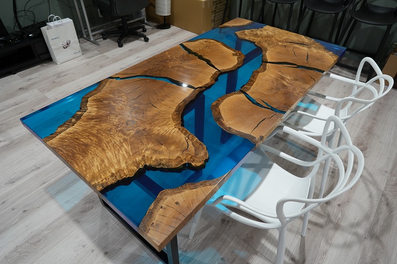 【山梨県】富士樹海ナラ　持ち込みレジンテーブル