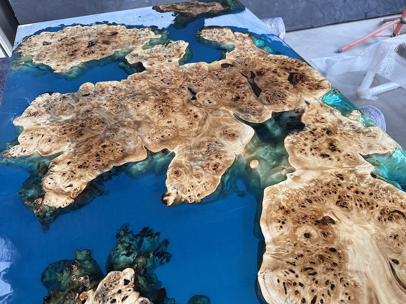 ポプラレジンテーブル