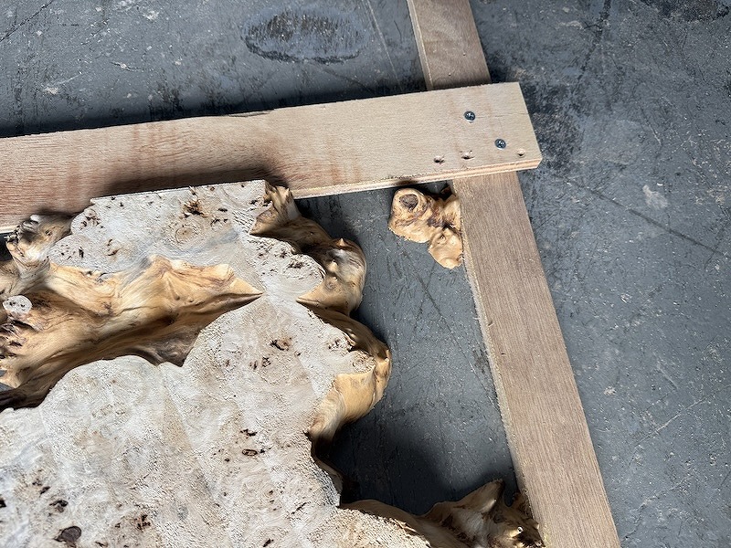 ポプラレジンテーブル　木工加工