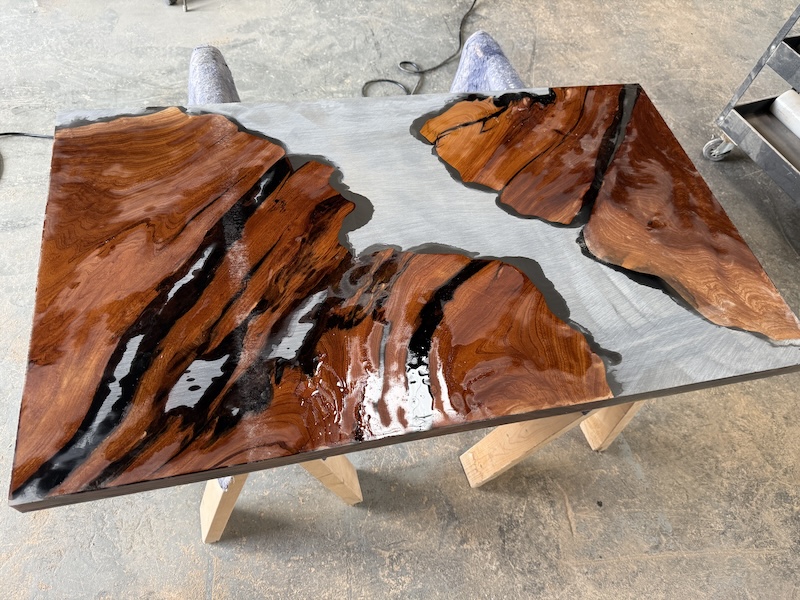 神代杉レジンテーブル