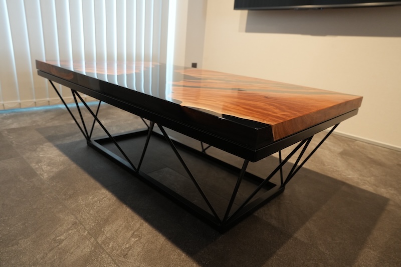【愛知県名古屋市】持ち込み欅×darkⅣレジンテーブル