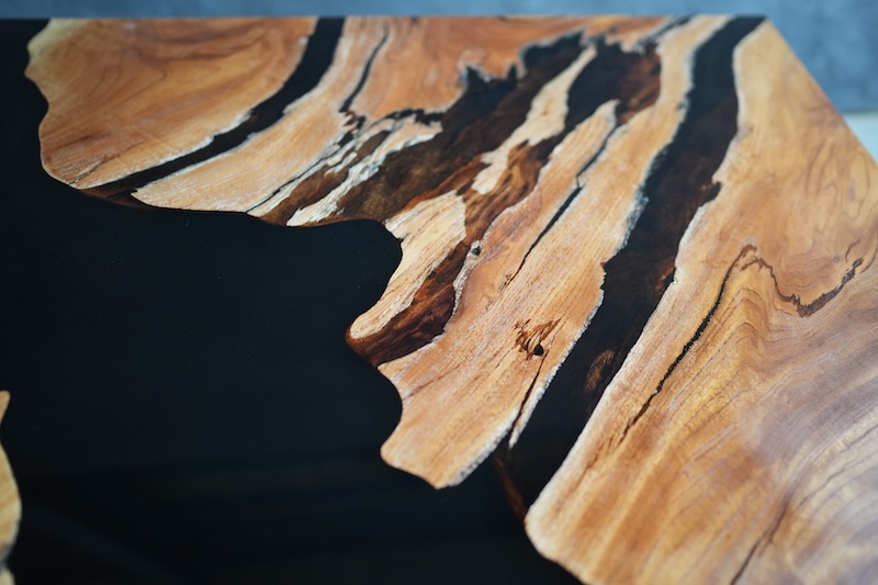 【愛知県名古屋市】持ち込み欅×darkⅣレジンテーブル