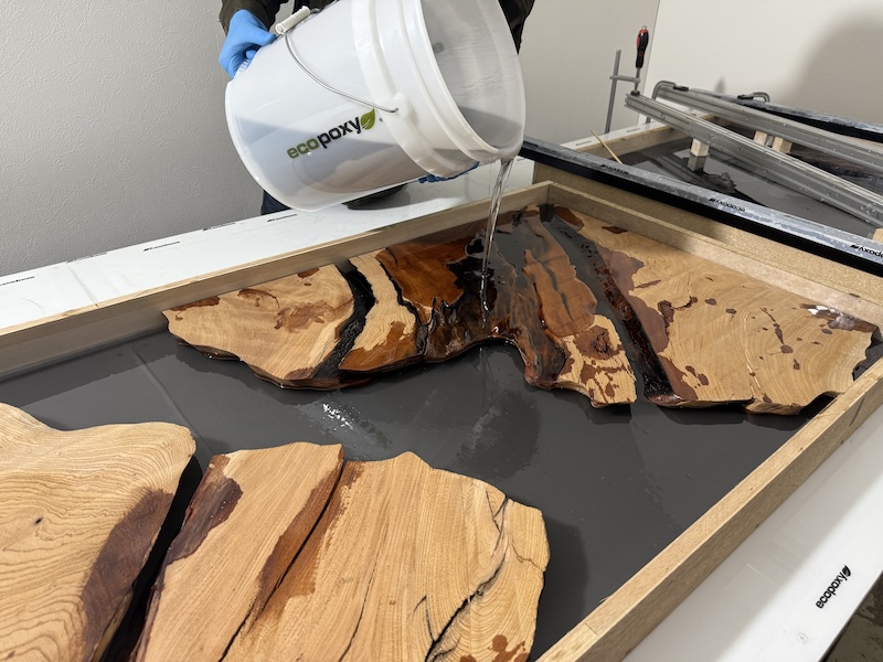 神代杉レジンテーブル