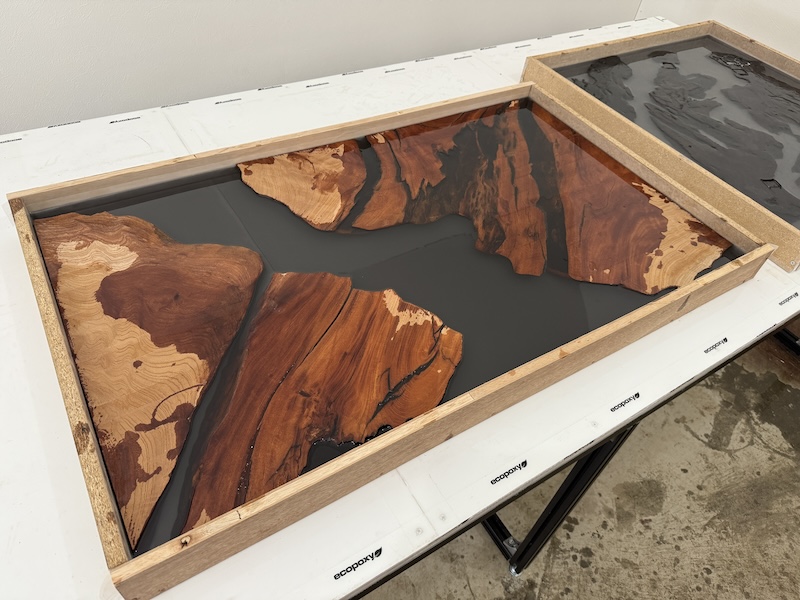 神代杉レジンテーブル