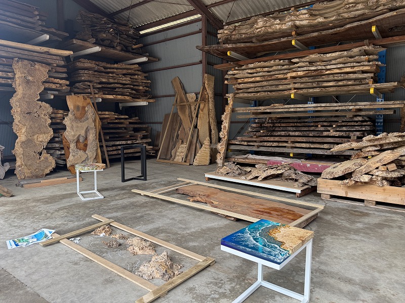 神代杉レジンテーブル　製作