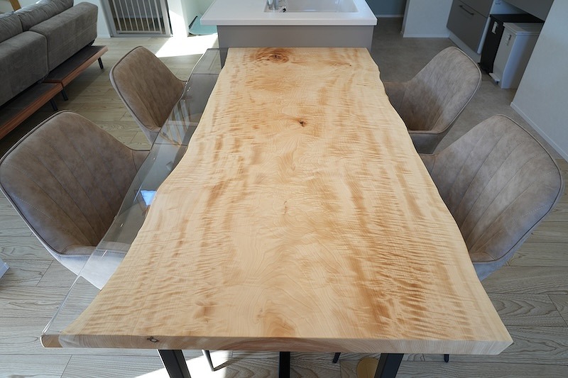 【静岡県】栃×PREMIUMクリアレジンテーブル