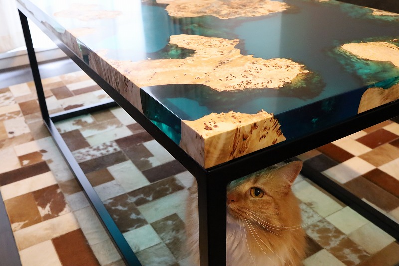 【東京都】ポプラ×simodaクリアブルー レジンテーブル