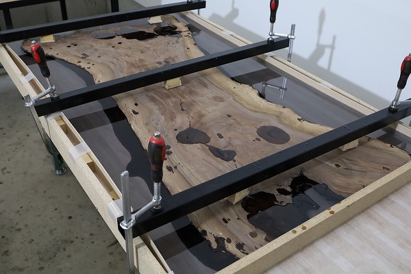 レジンテーブル