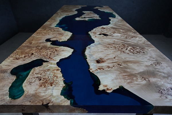 【愛知県名古屋市】ポプラ×sinkaiブルー レジンテーブル