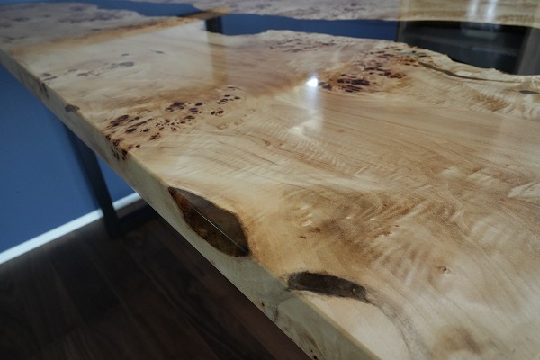 【静岡県】ポプラ×darkⅡクリア　レジン　ダイニングテーブル