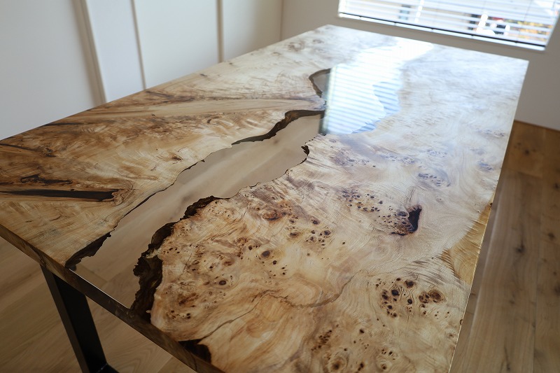 【神奈川県】ポプラ×クリア レジンテーブル