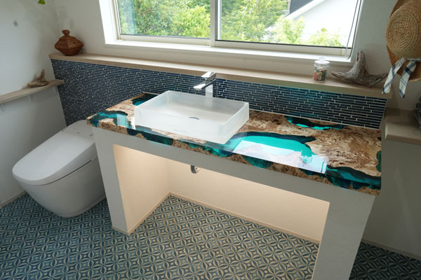 【静岡県別荘地】ポプラ×simodaクリアブルー　レジンカウンター