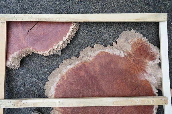 レジンテーブル 倉庫