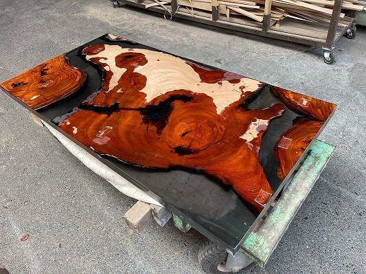 レジンテーブル