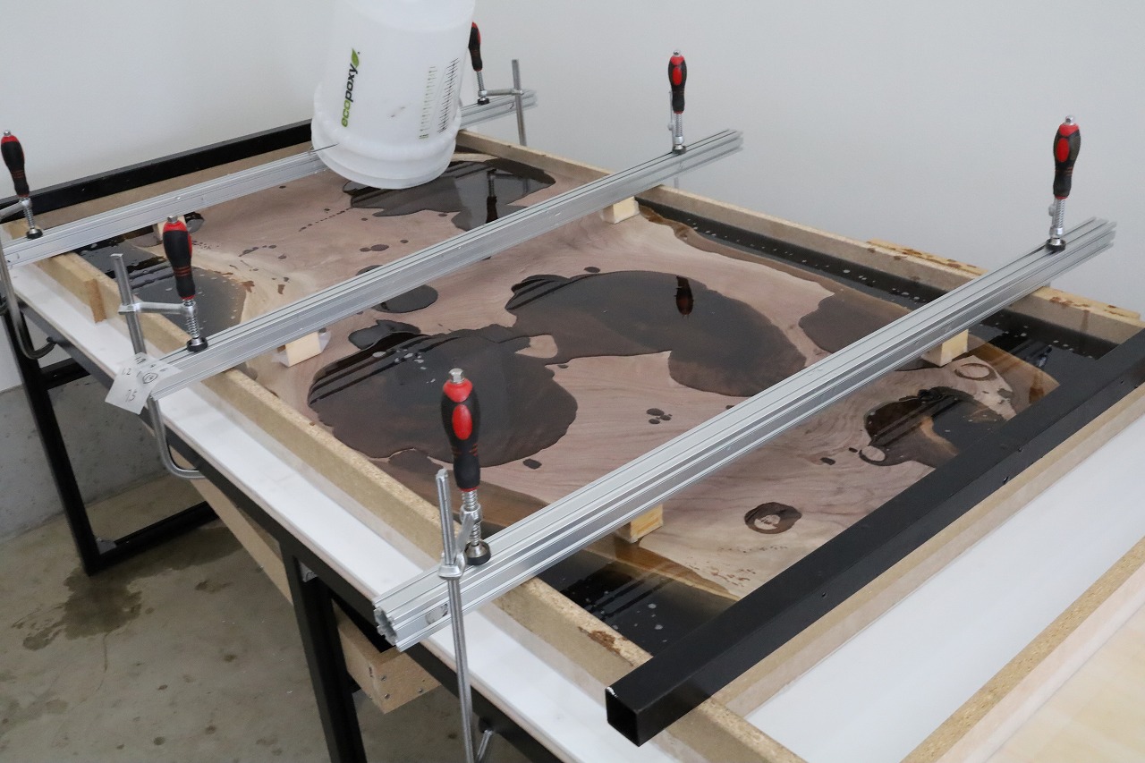 レジンテーブル