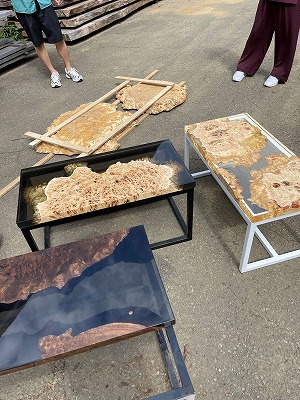 レジンテーブル 倉庫