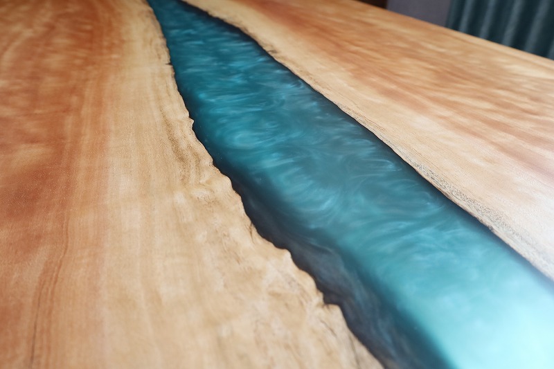 【東京都】ボセ×simodaブルー リバーテーブル レジンテーブル