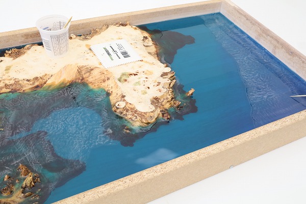 レジンテーブル 倉庫