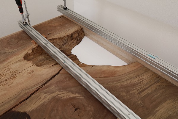 レジンテーブル 倉庫