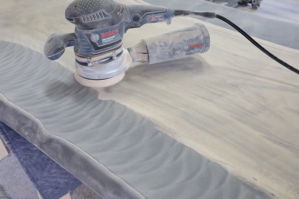 レジンテーブル 倉庫