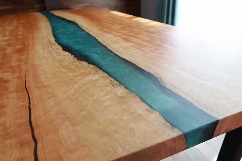 【東京都】ボセ×simodaブルー リバーテーブル レジンテーブル