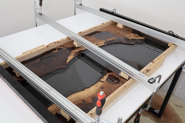 レジンテーブル 倉庫