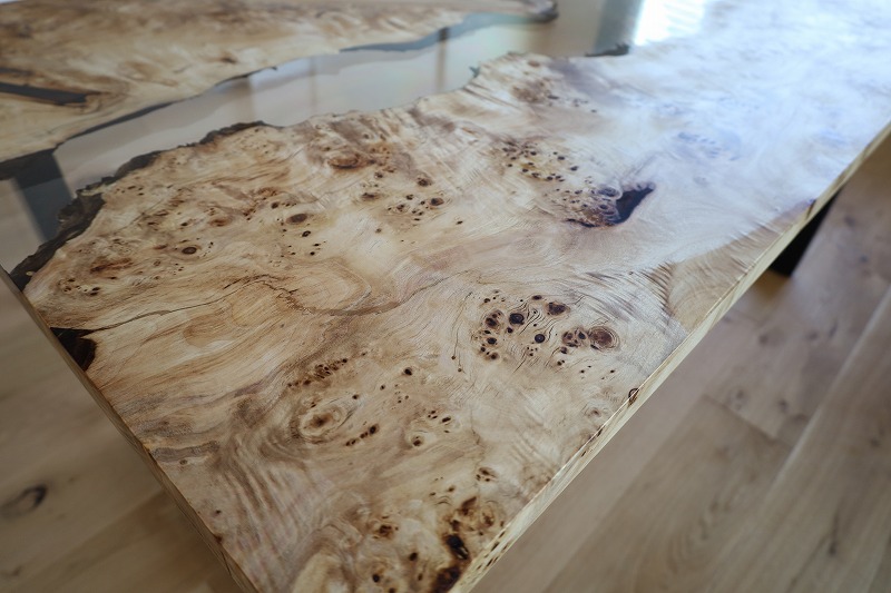 【神奈川県】ポプラ×クリア レジンテーブル