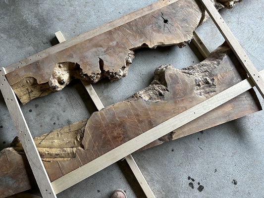 レジンテーブル 倉庫