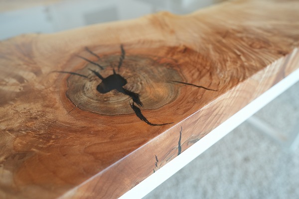 【福岡県】メープル×クリアホワイト レジンテーブル