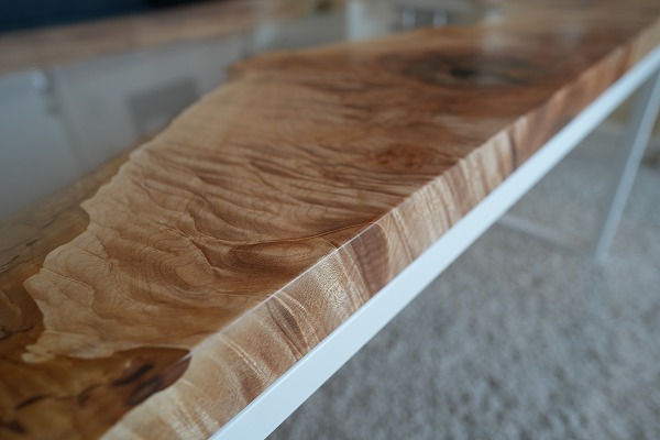 【福岡県】メープル×クリアホワイト レジンテーブル