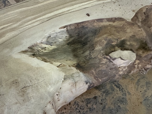 レジンテーブル 倉庫