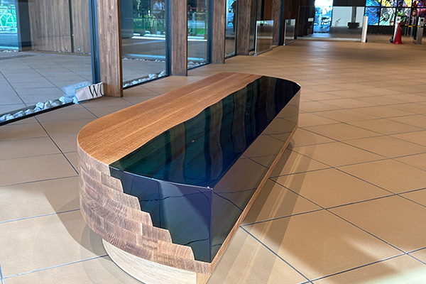 【静岡県浜松市】立方体レジンベンチ