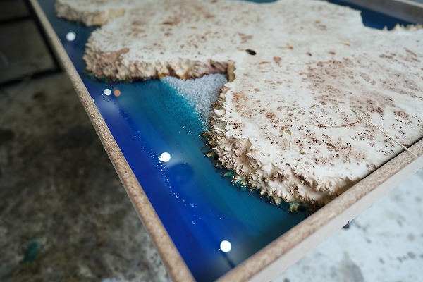 レジンテーブル 倉庫