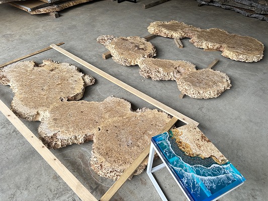 レジンテーブル 倉庫