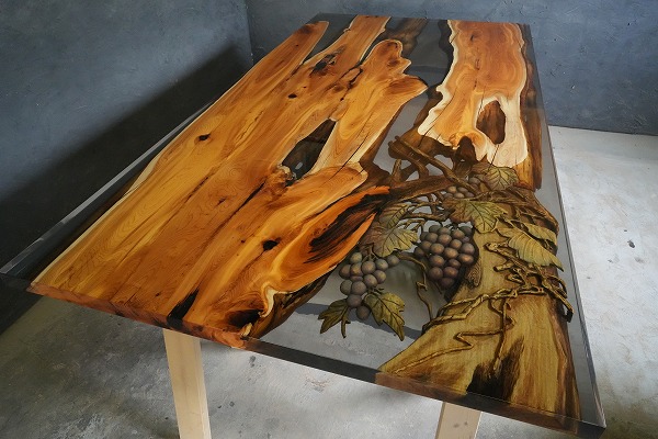 レジンテーブル 倉庫