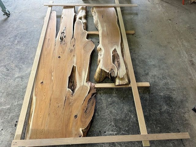 レジンテーブル 倉庫