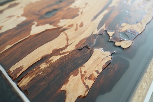 レジンテーブル 倉庫