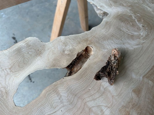 レジンテーブル 倉庫