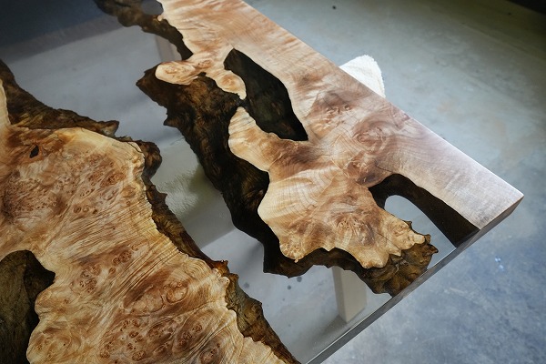 【京都府】メープル×dark IIクリアレジンテーブル