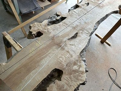 レジンテーブル 倉庫