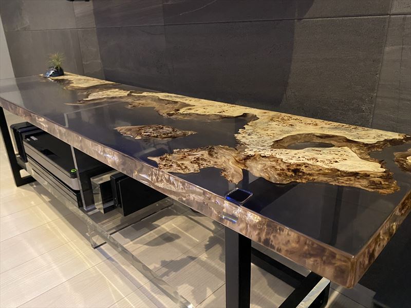 【東京都】ポプラ×クリア レジンカウンター