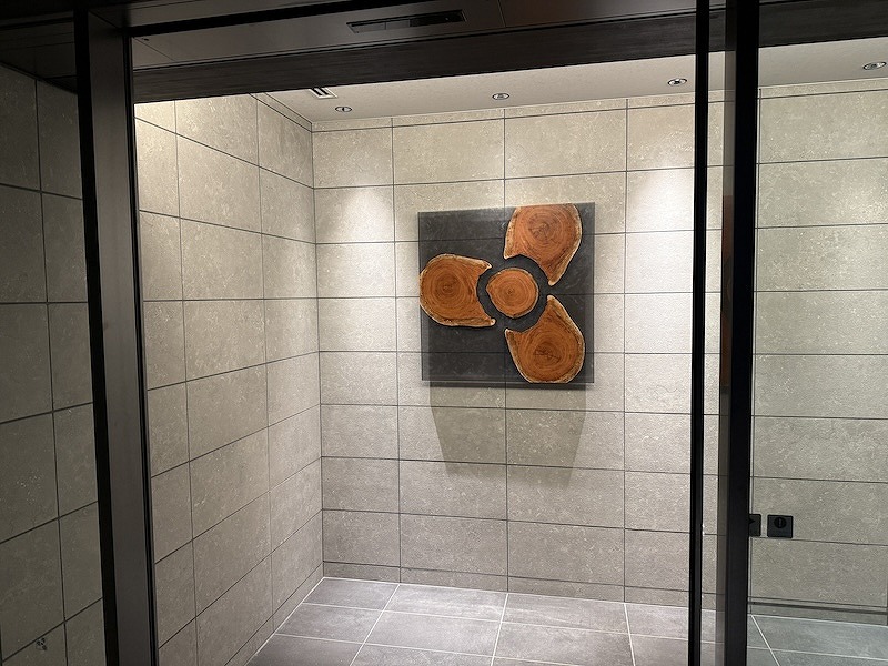 【野村不動産プラウド府中グレイス】欅壁掛けレジンアート